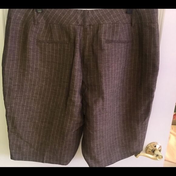 Doncaster Brand Dress Shorts  Sz 16 - Picture 4 of 11